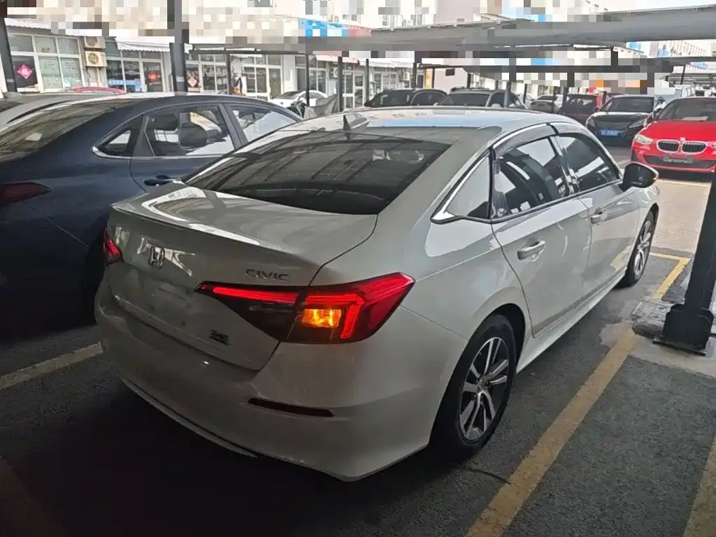 Honda Civic — фото 4