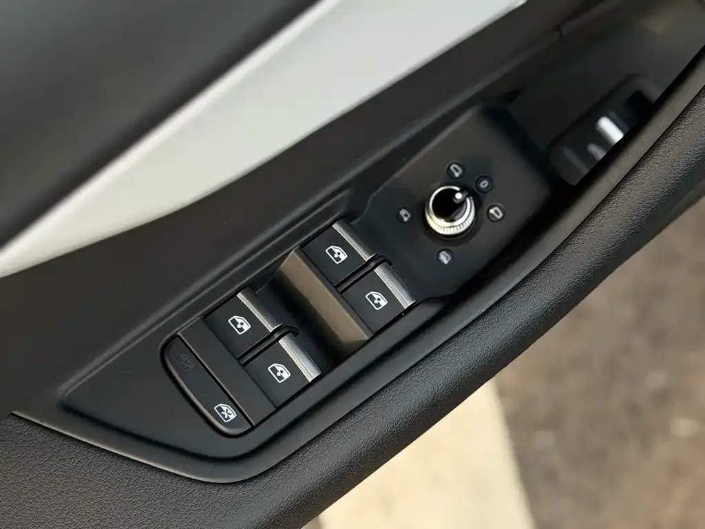 Audi A5 (Import) — фото 3
