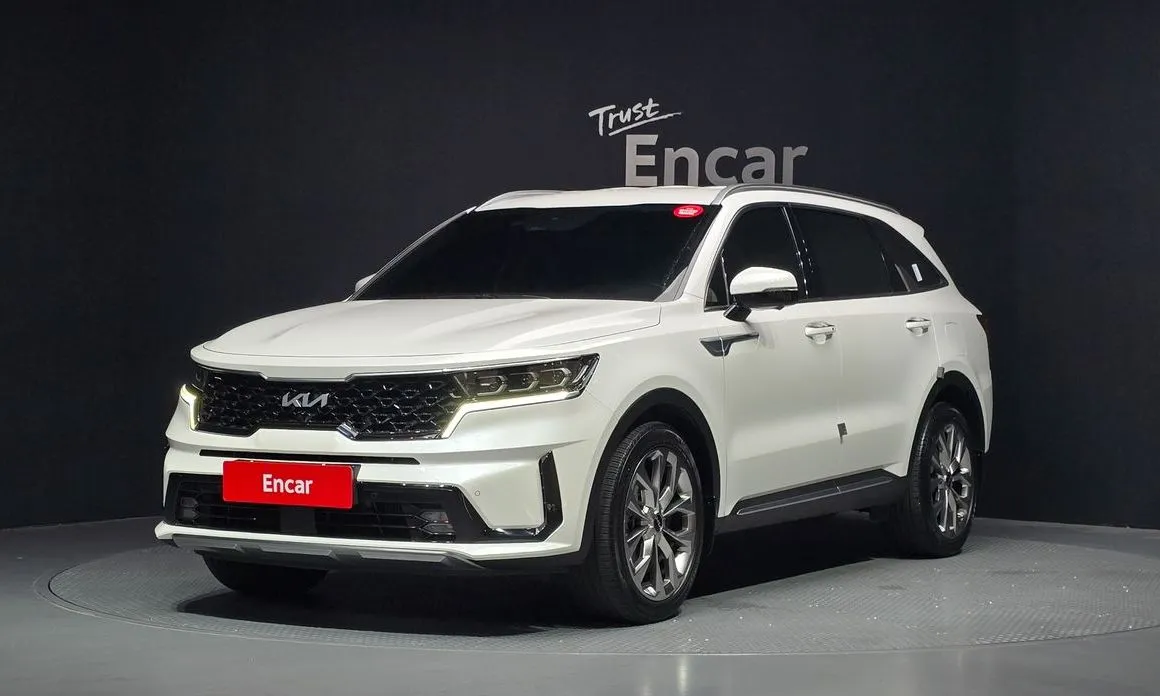 Kia Sorento — фото 1