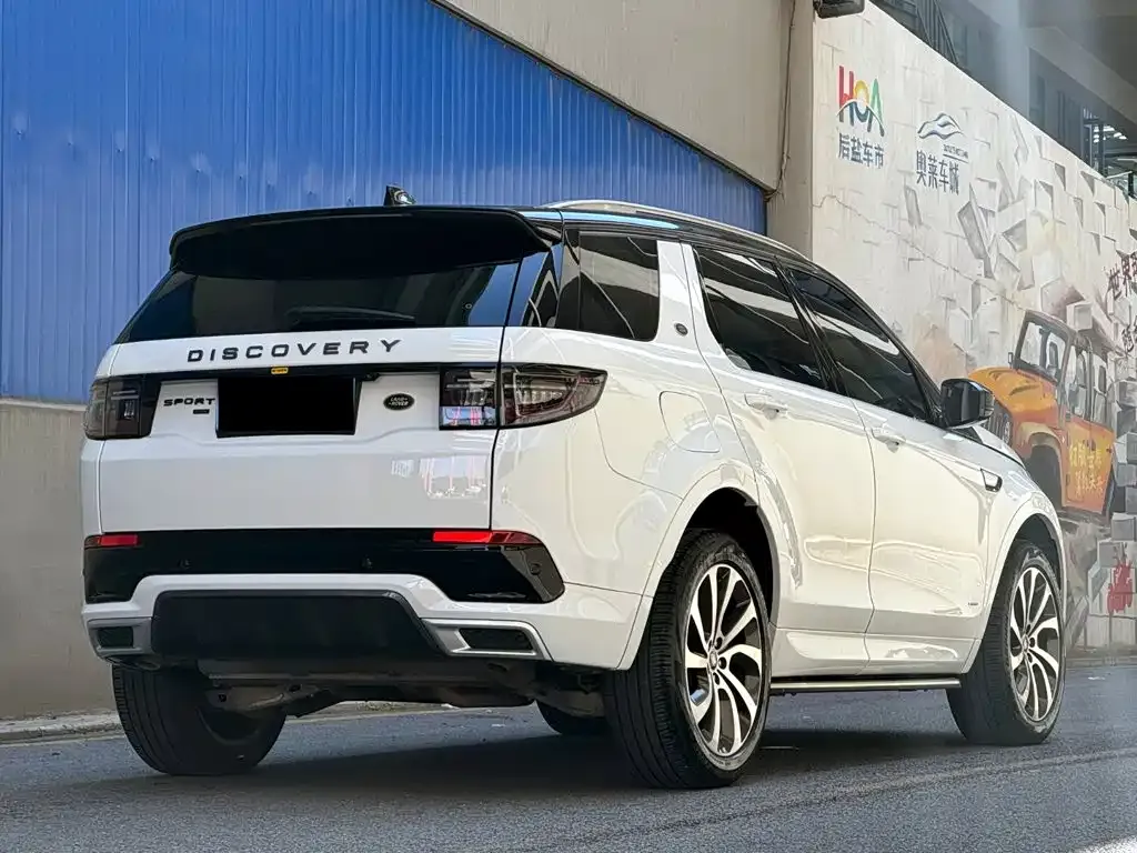 Land Rover Discovery Sport — фото 10