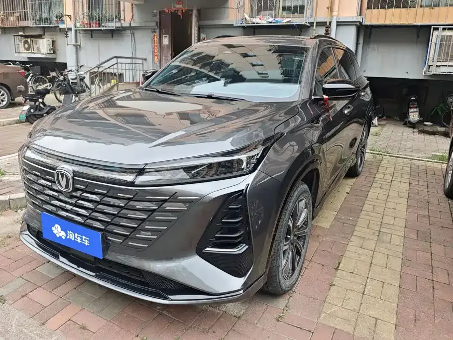 Changan CS75PLUS — фото 1