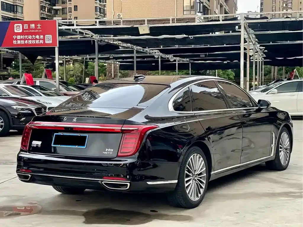 Hongqi H9 — фото 4