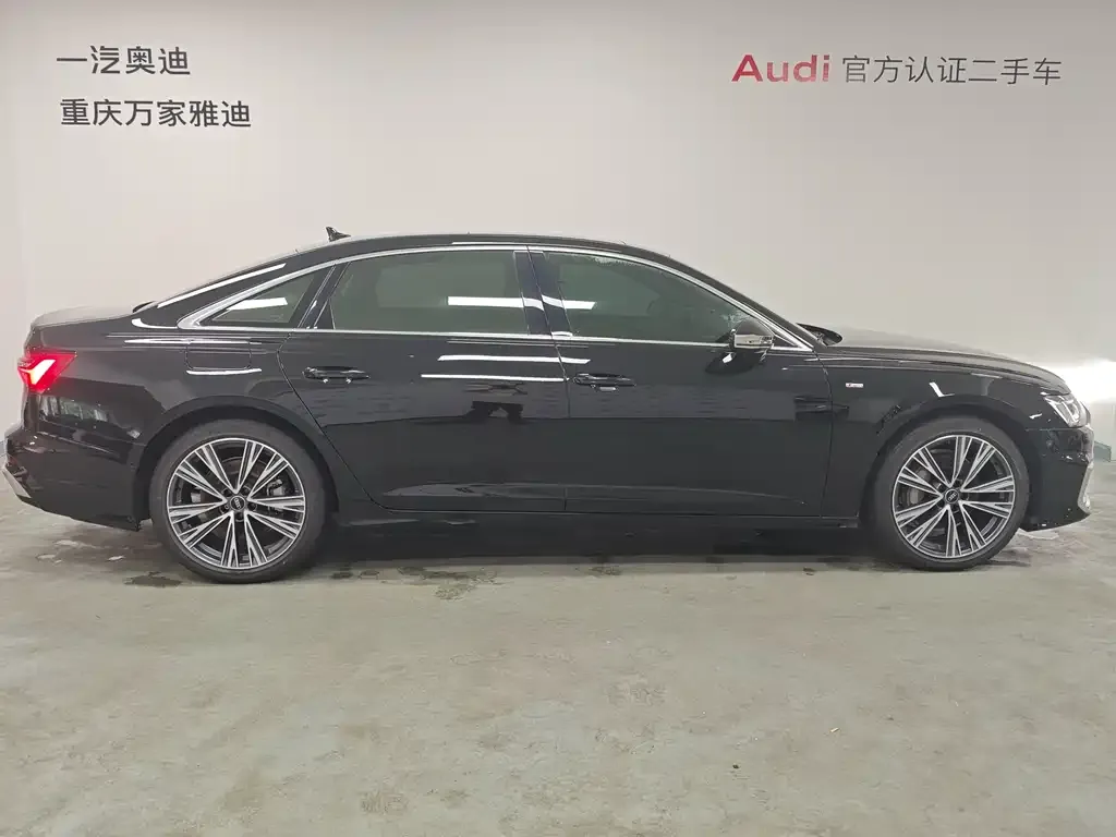 Audi A6L — фото 7