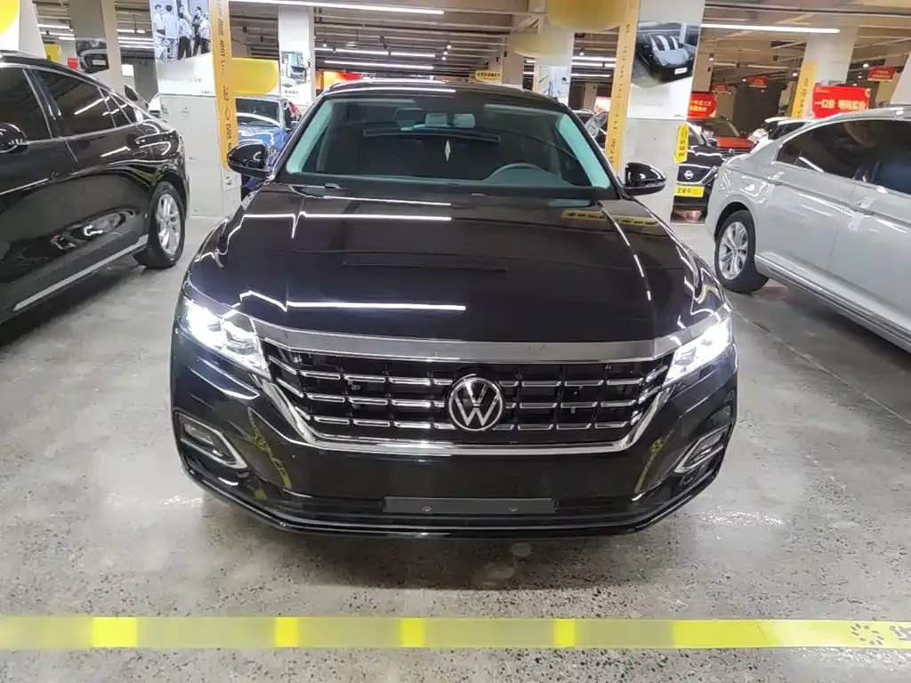 Volkswagen Passat — фото 3