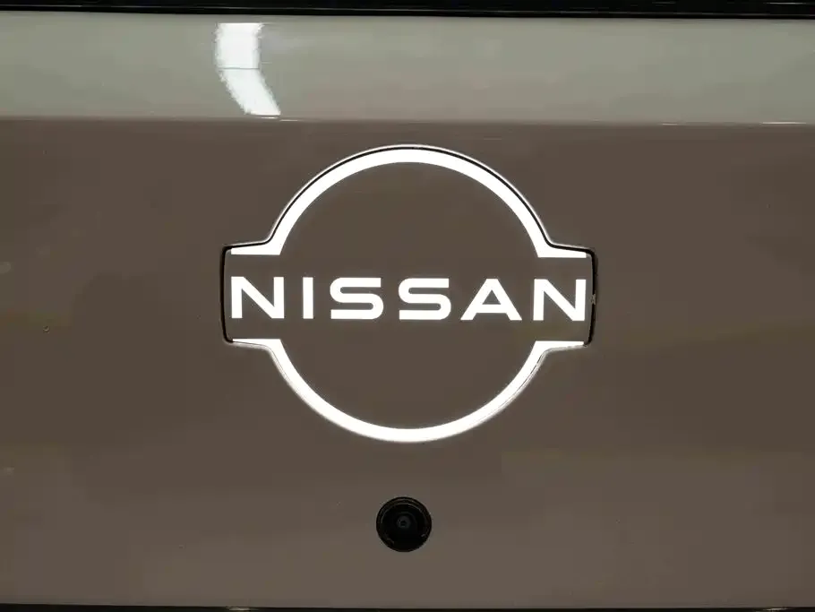 Nissan N7 — фото 2
