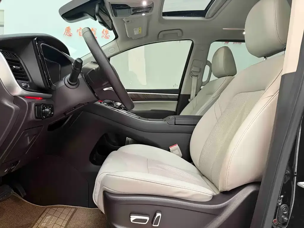 GAC Motor Trumpchi M8 — фото 2