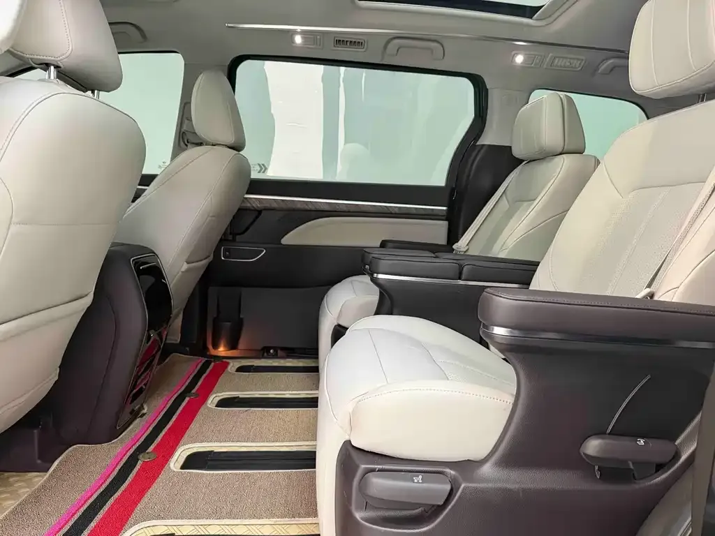 GAC Motor Trumpchi M8 — фото 7