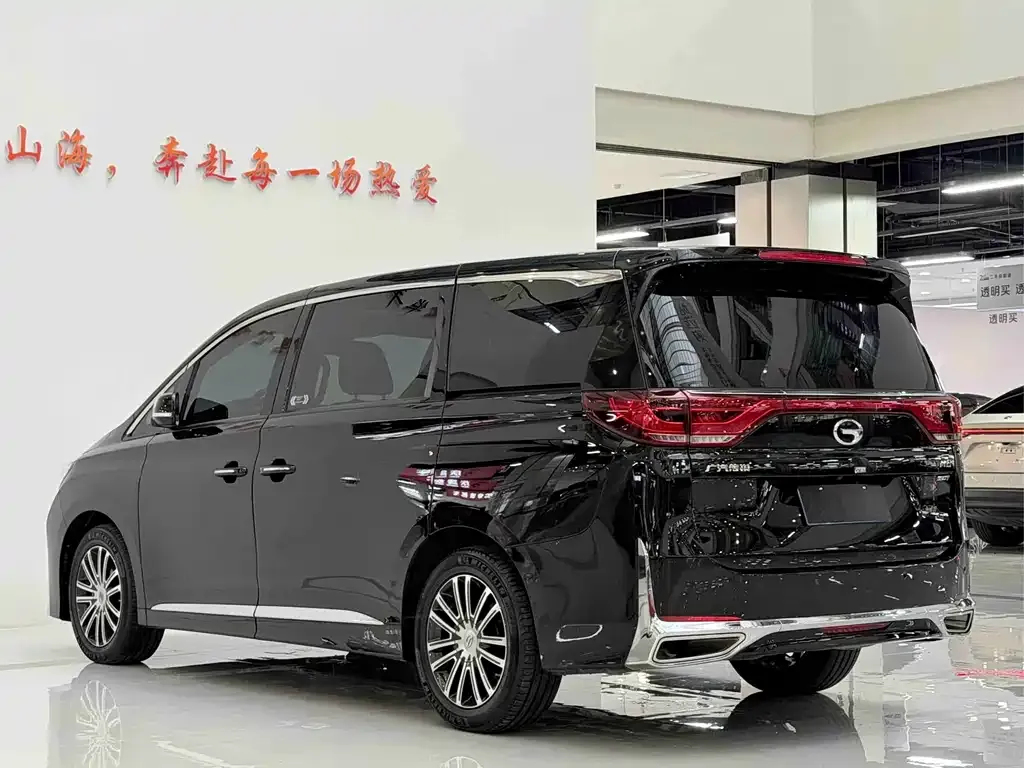 GAC Motor Trumpchi M8 — фото 8