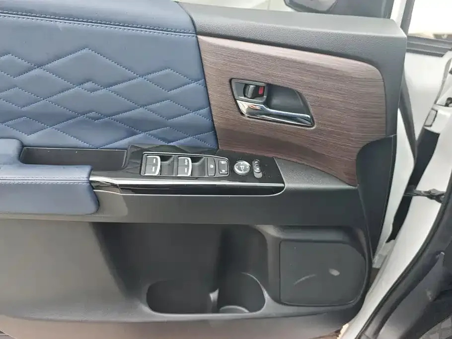 Honda Odyssey 2024 из CN, фото 4