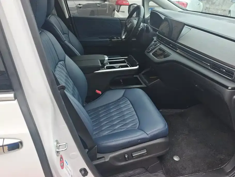 Honda Odyssey 2024 из CN, фото 6