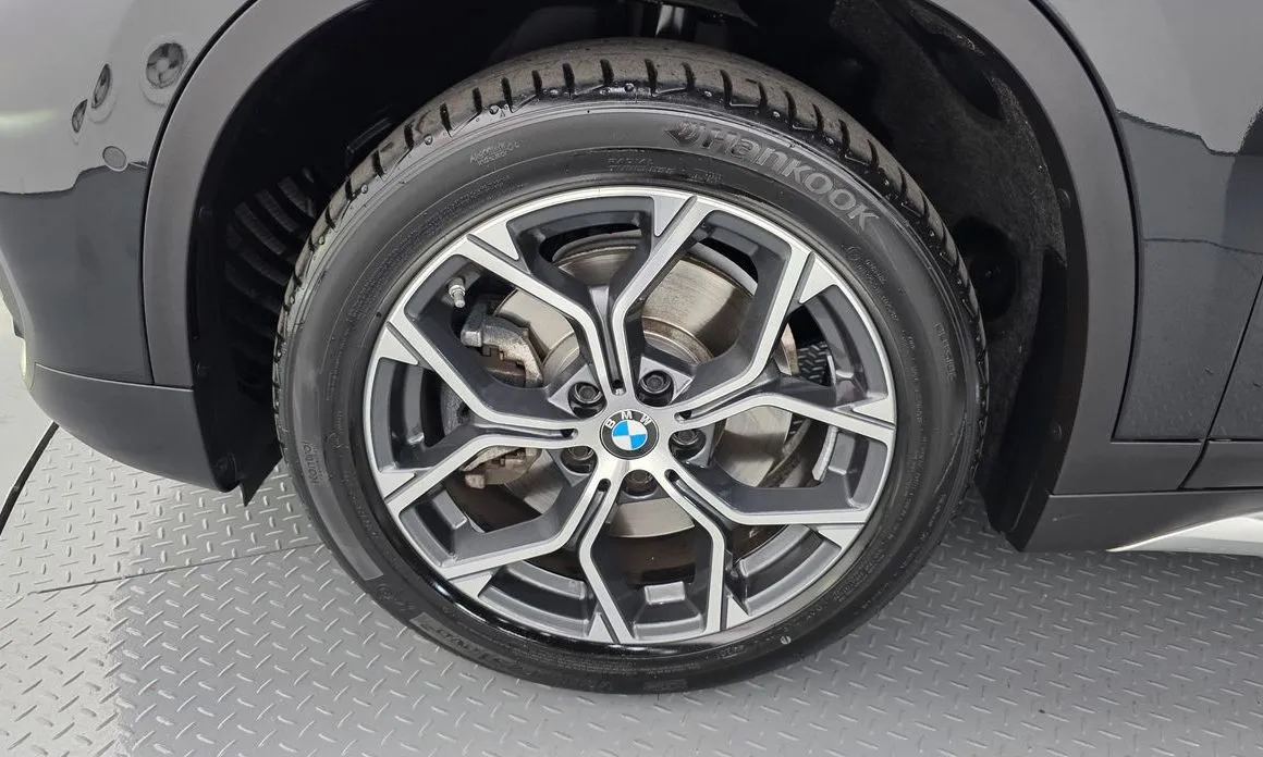 BMW X1 — фото 10