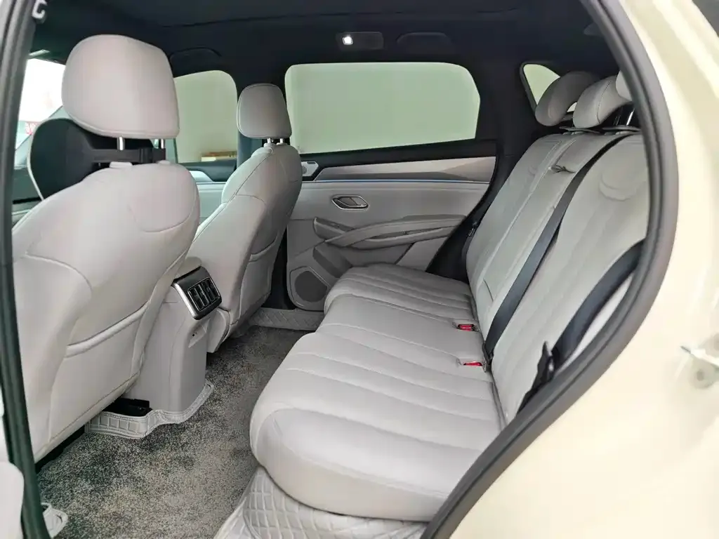 BYD 宋Ultra 2026 из CN, фото 7