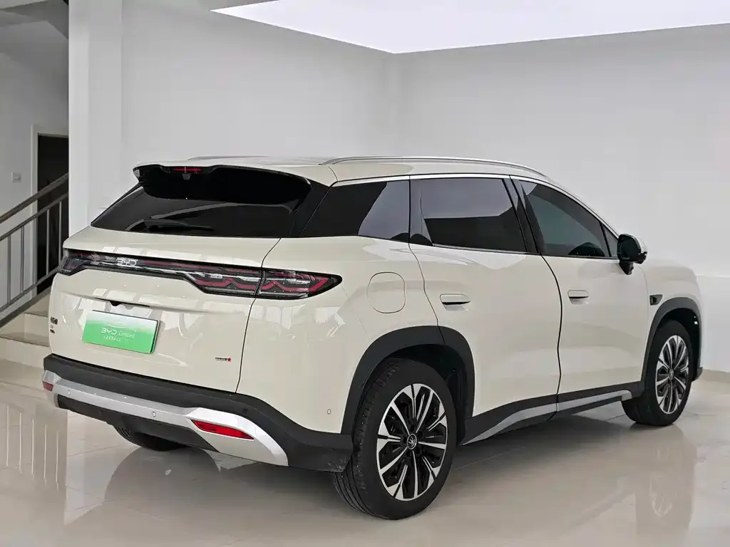 BYD 宋Ultra 2026 из CN, фото 2