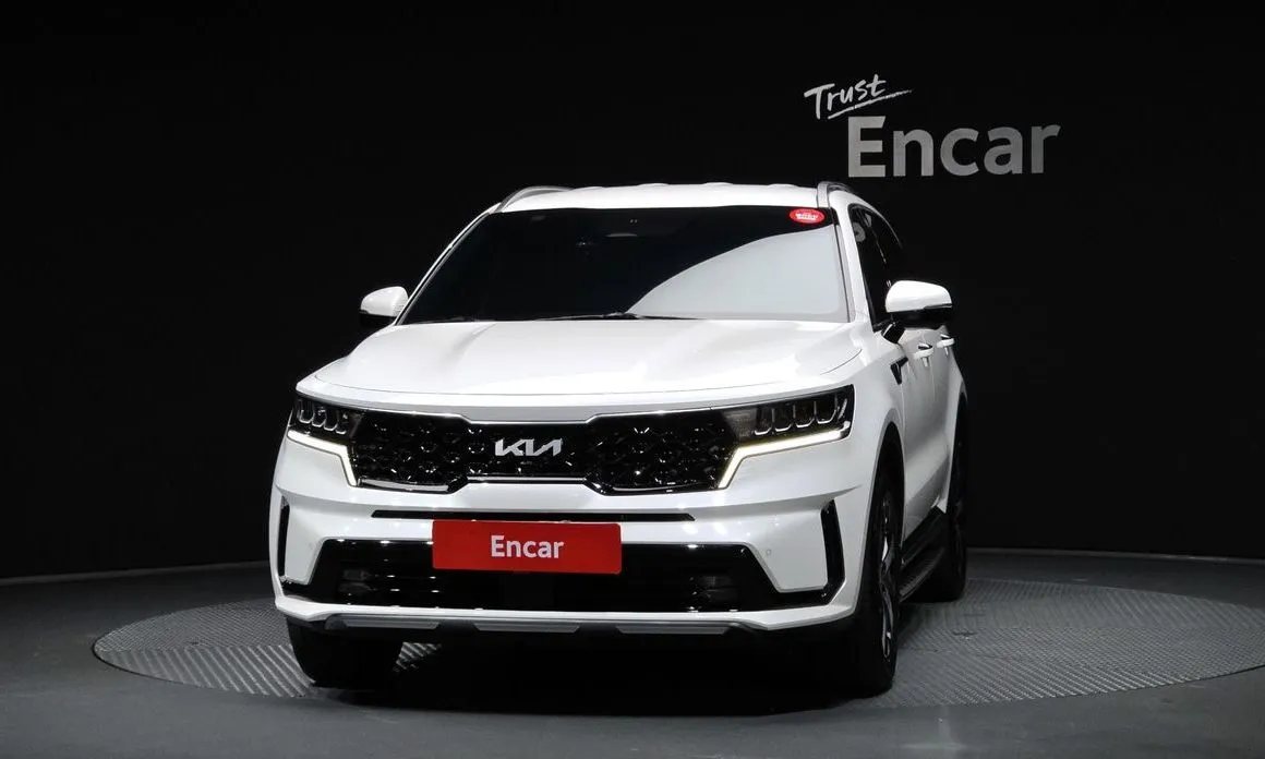 Kia Sorento — фото 4