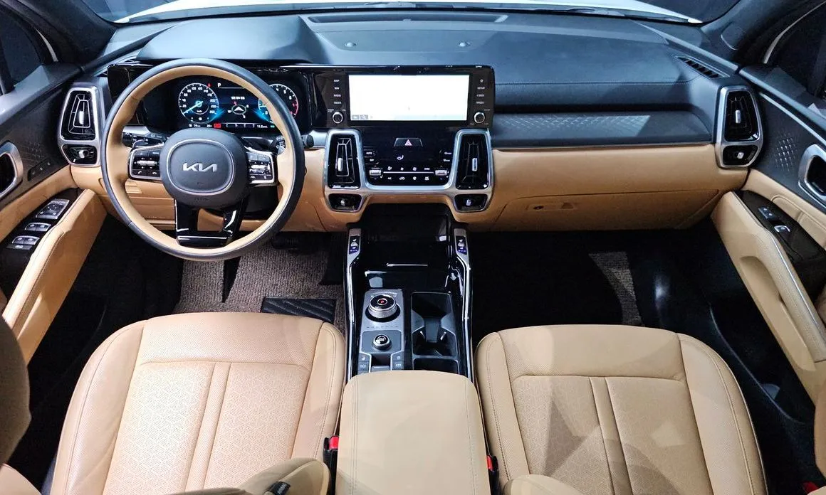 Kia Sorento — фото 5