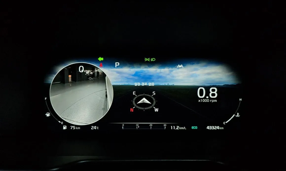 Kia Sorento — фото 9