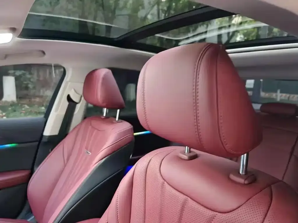 Hongqi H5 2024 из CN, фото 2