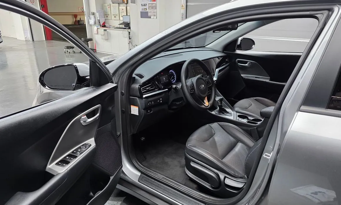Kia Niro 2021 из KR, фото 9