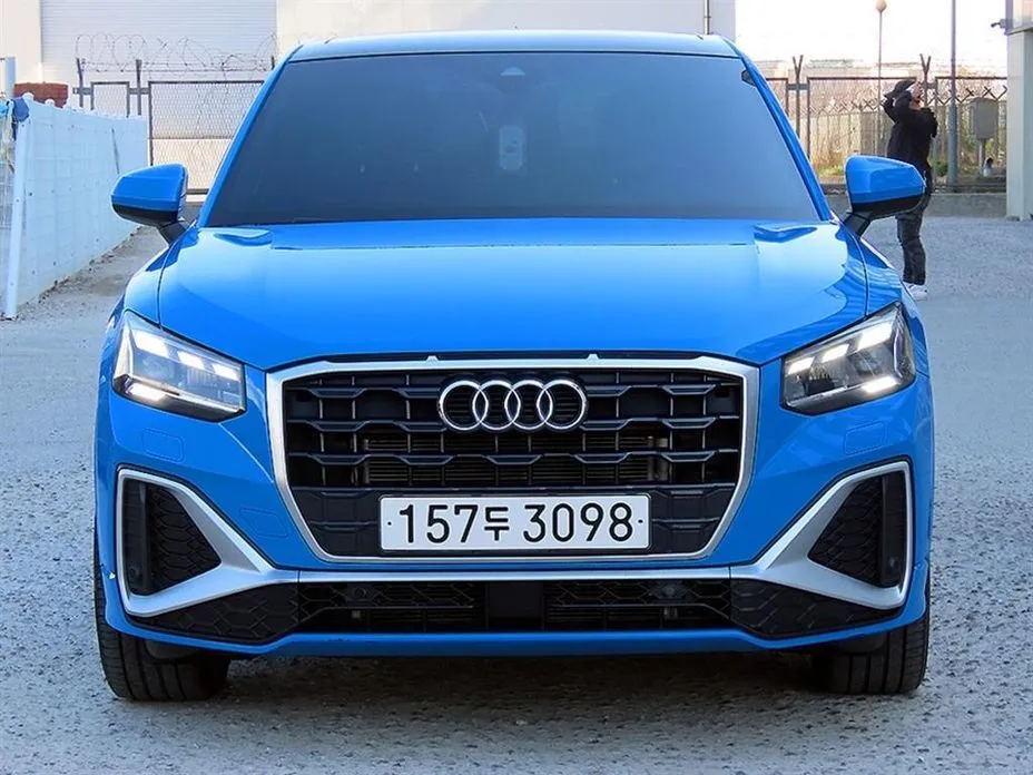 Audi Q2 — фото 7