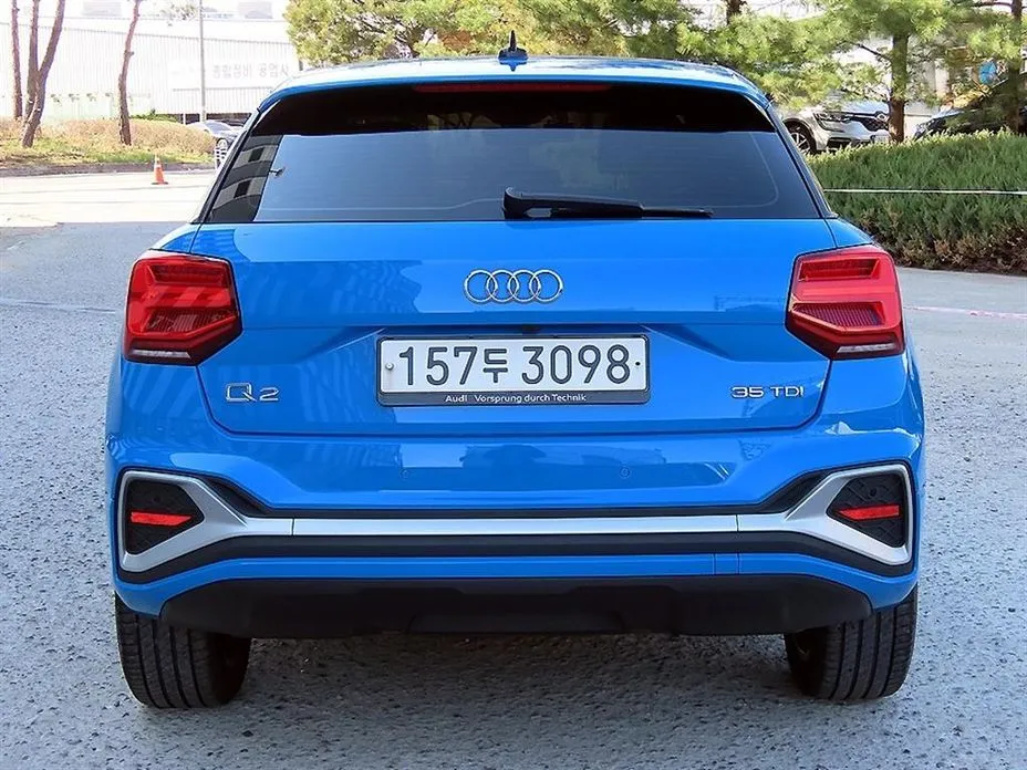 Audi Q2 — фото 8