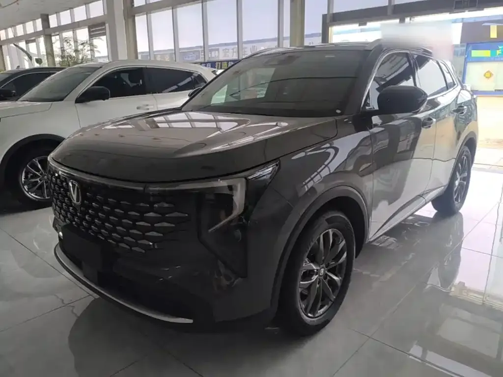 Changan CS55PLUS — фото 1