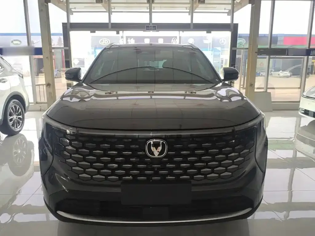 Changan CS55PLUS — фото 10