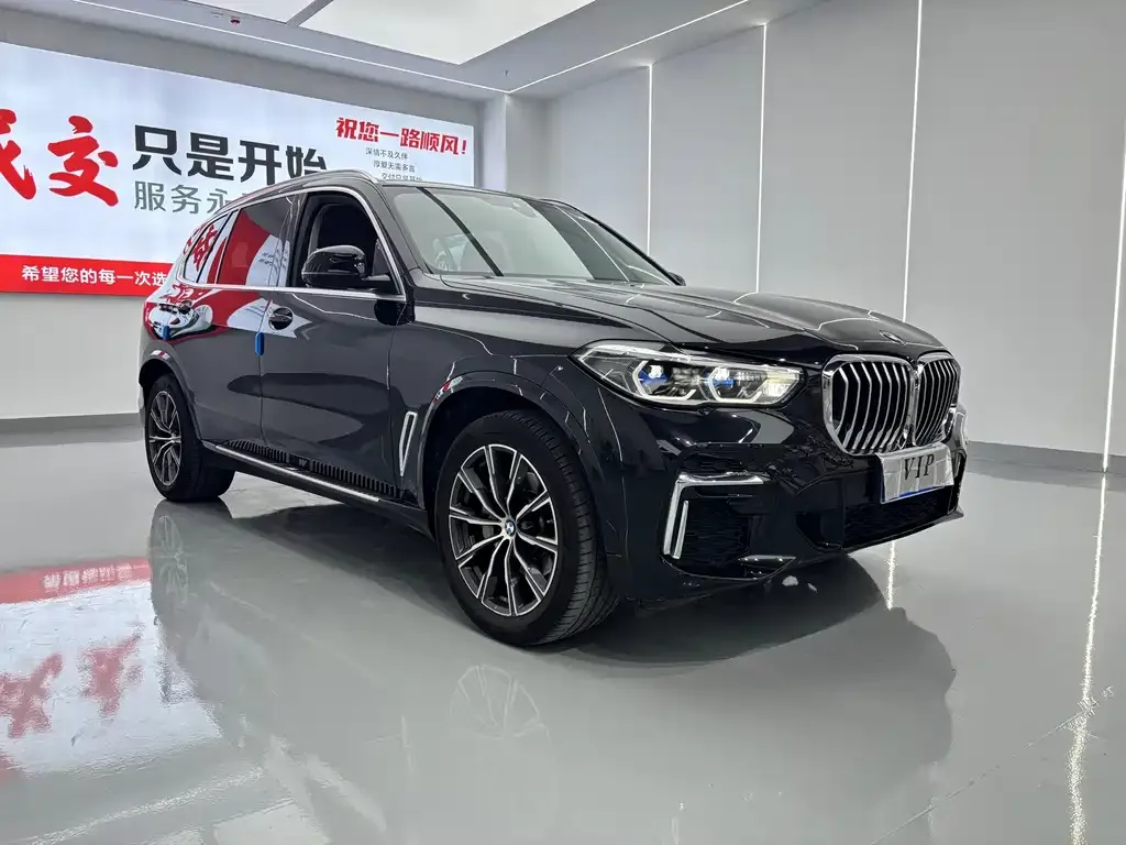 BMW X5 — фото 2