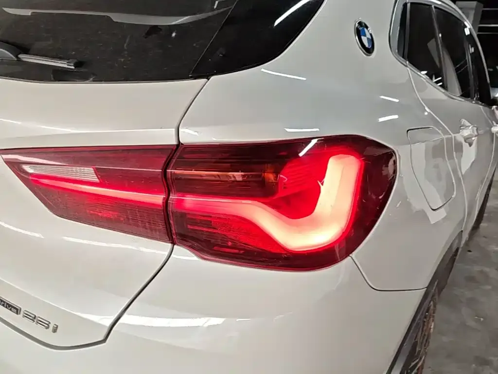 BMW X2 — фото 3