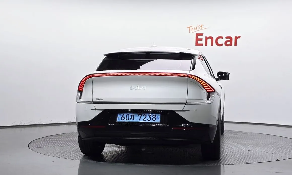 Kia EV6 — фото 3