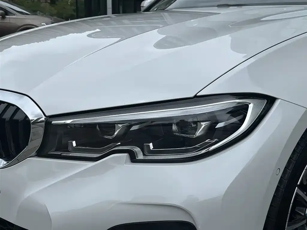 BMW 3 Series — фото 2