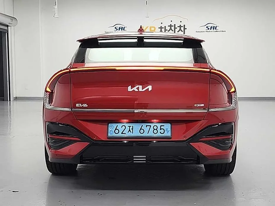 Kia EV6 — фото 9