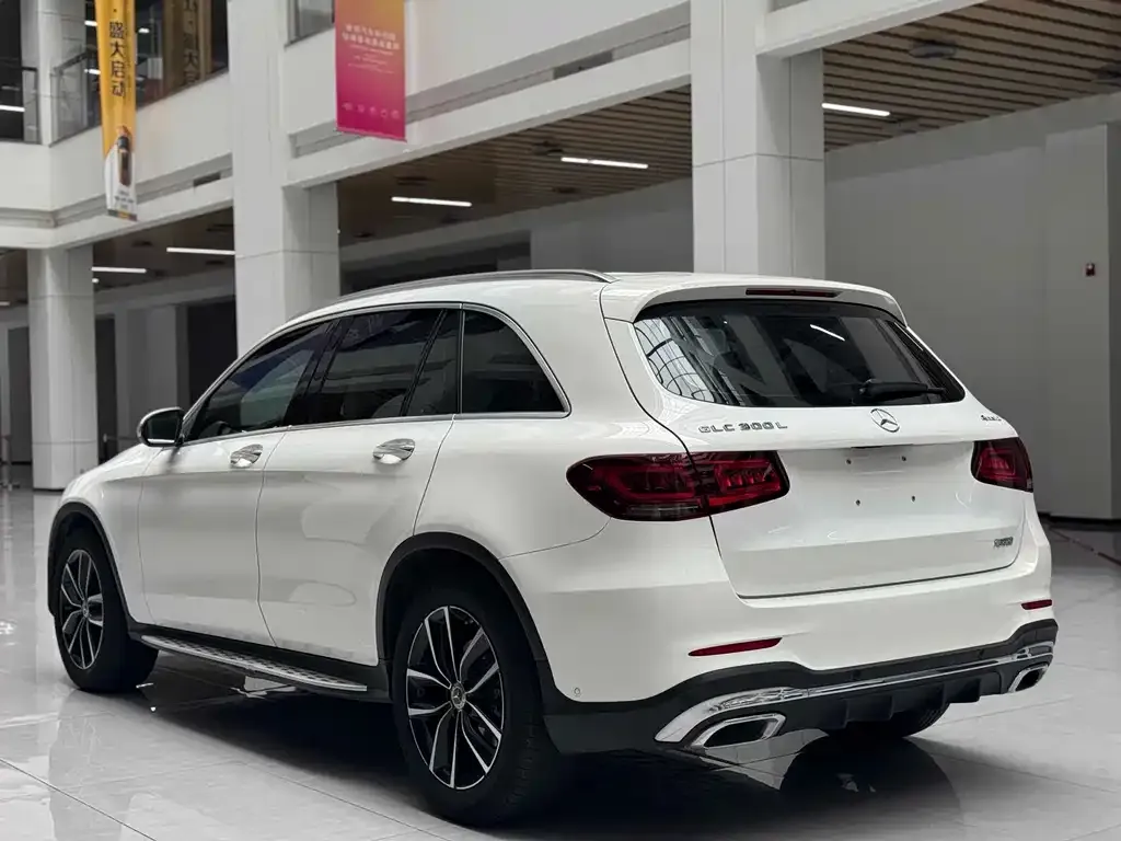 Mercedes-Benz GLC — фото 6