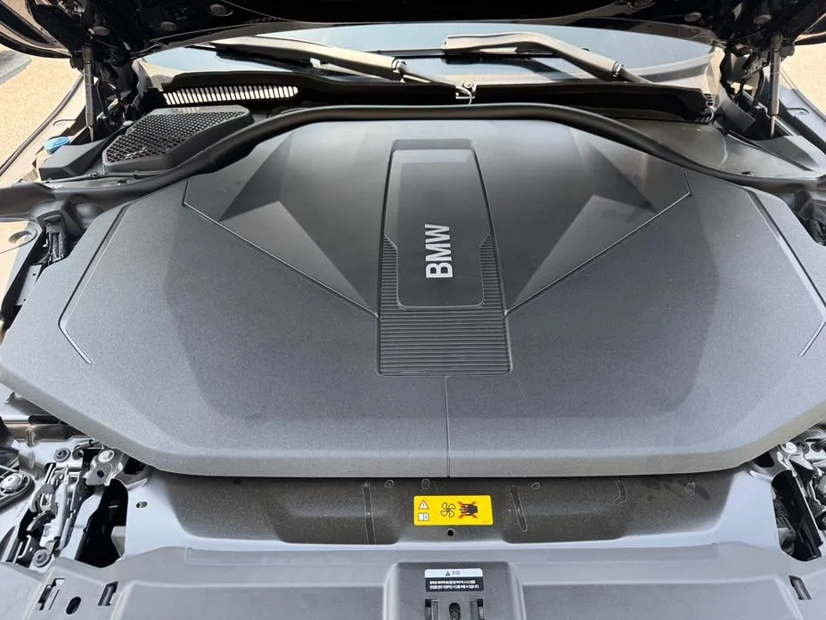 BMW i5 2025 из KR, фото 10
