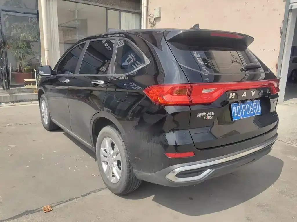 Haval M6 — фото 3