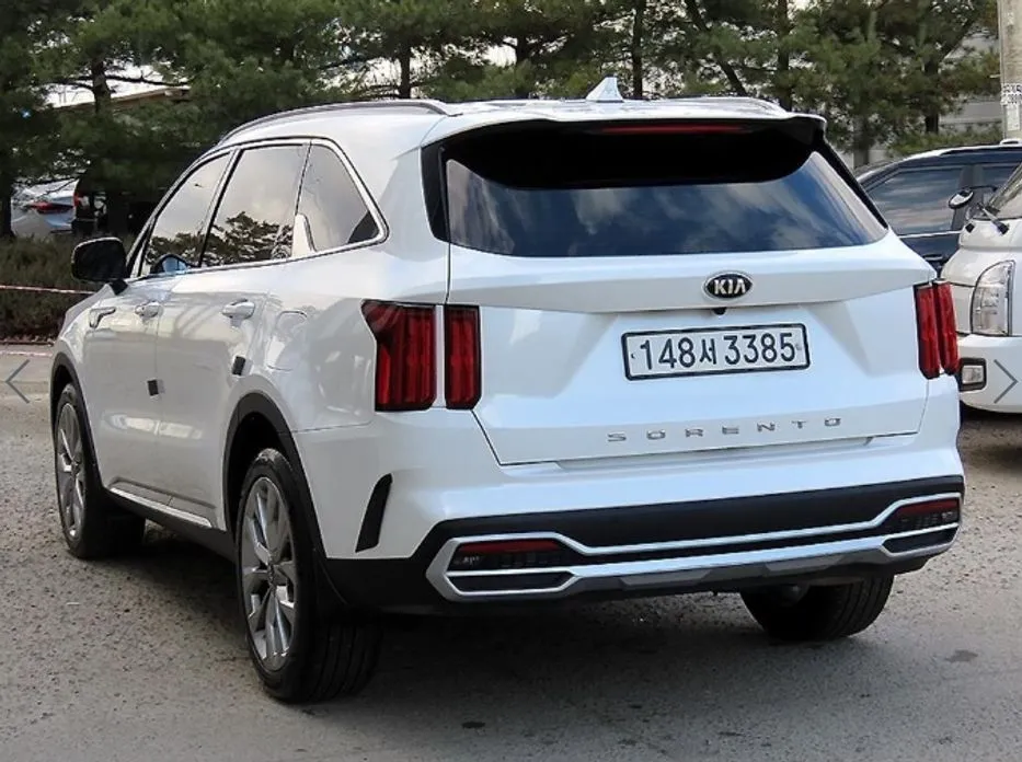 Kia Sorento — фото 4