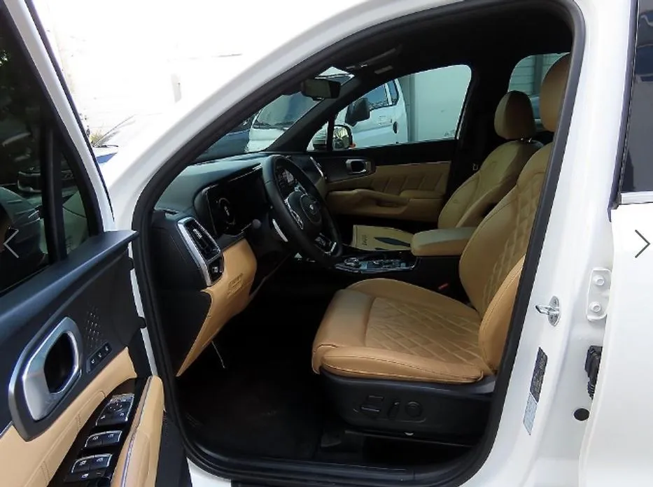 Kia Sorento — фото 9