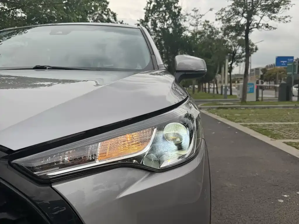 Toyota Corolla Cross — фото 4