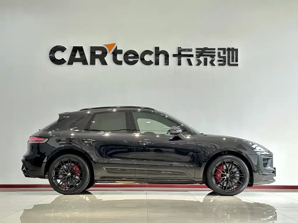 Porsche Macan — фото 6