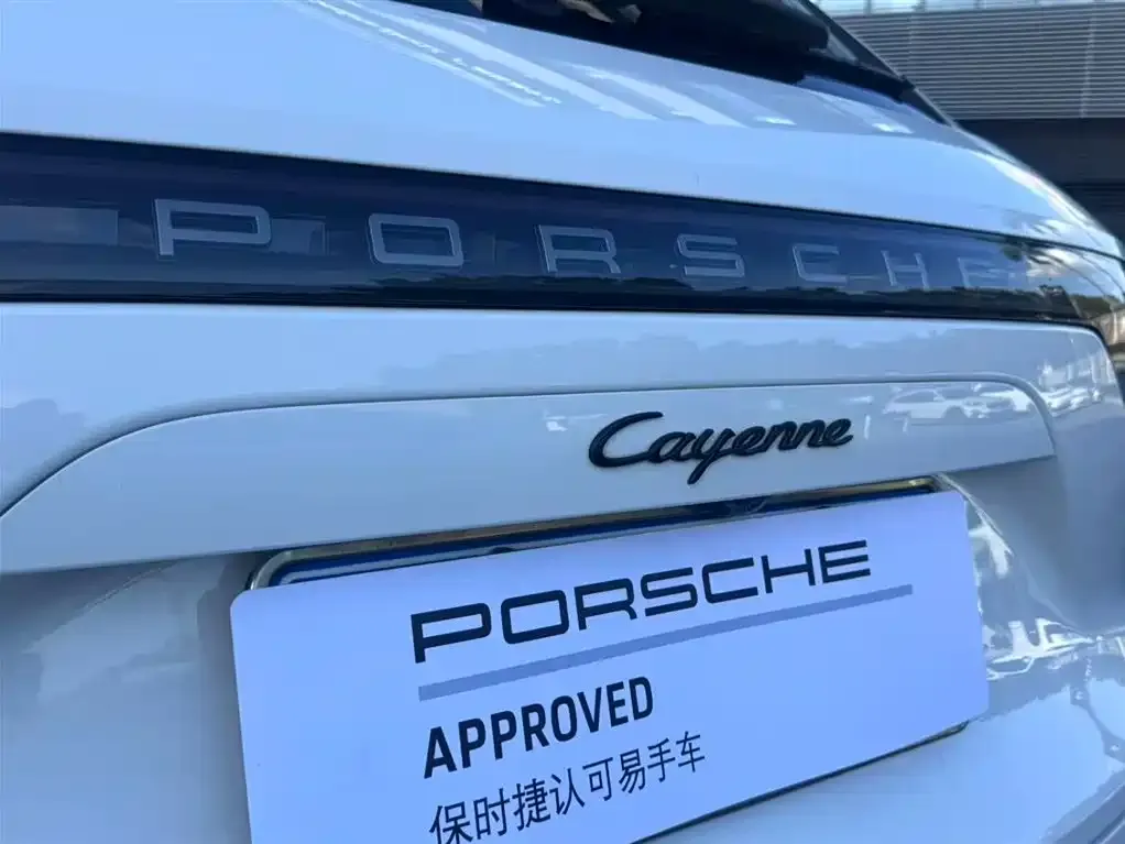 Porsche Cayenne — фото 2