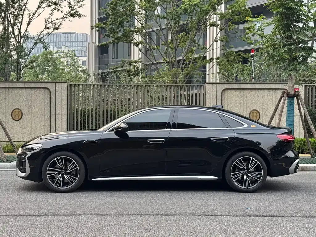 Audi A5L — фото 8