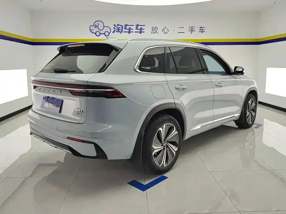 Geely Xingyue L — фото 9