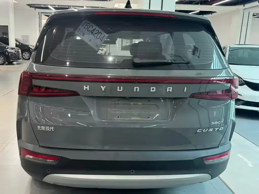 Hyundai Custo — фото 5
