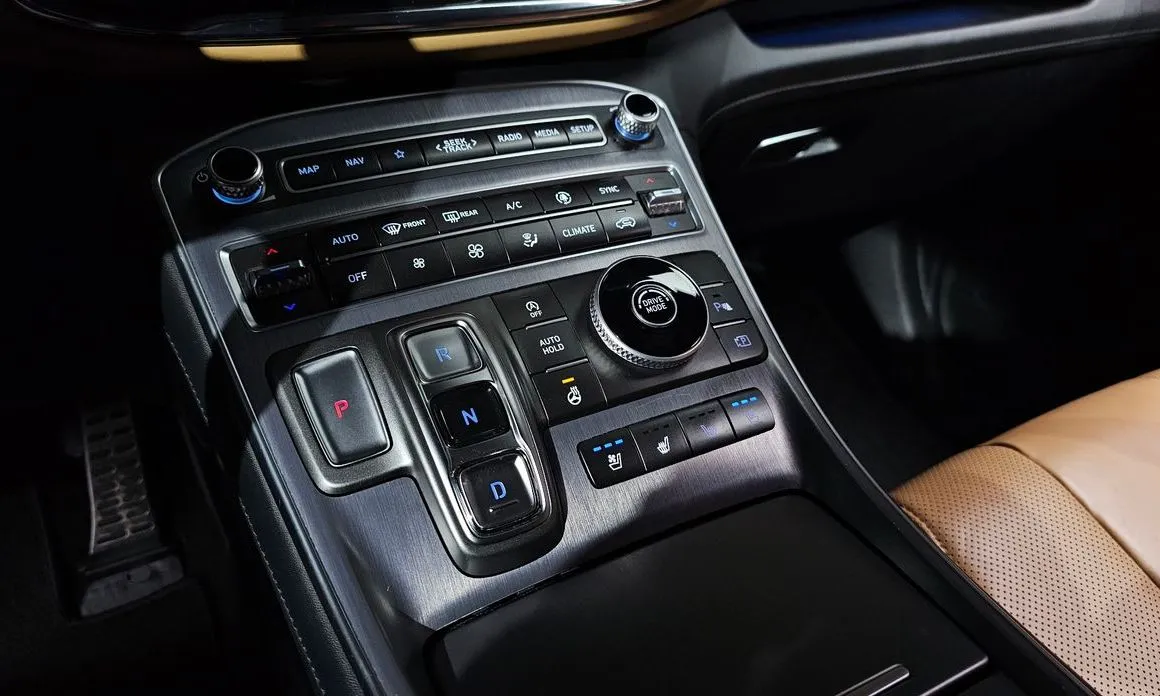 Hyundai Santafe — фото 8