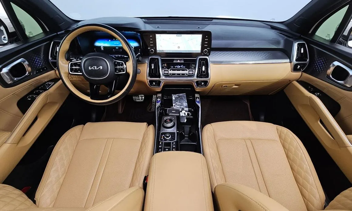 Kia Sorento — фото 8