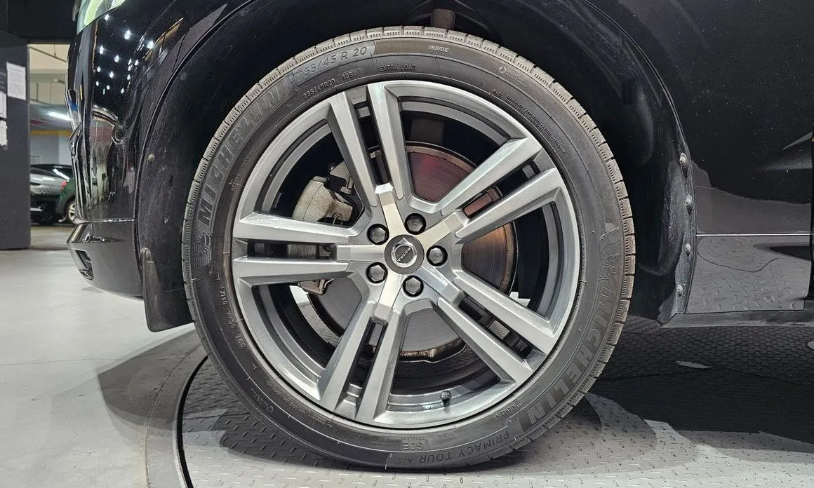 Volvo XC60 2021 из KR, фото 3