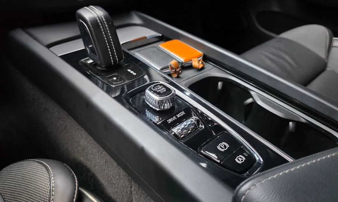 Volvo XC60 2021 из KR, фото 5