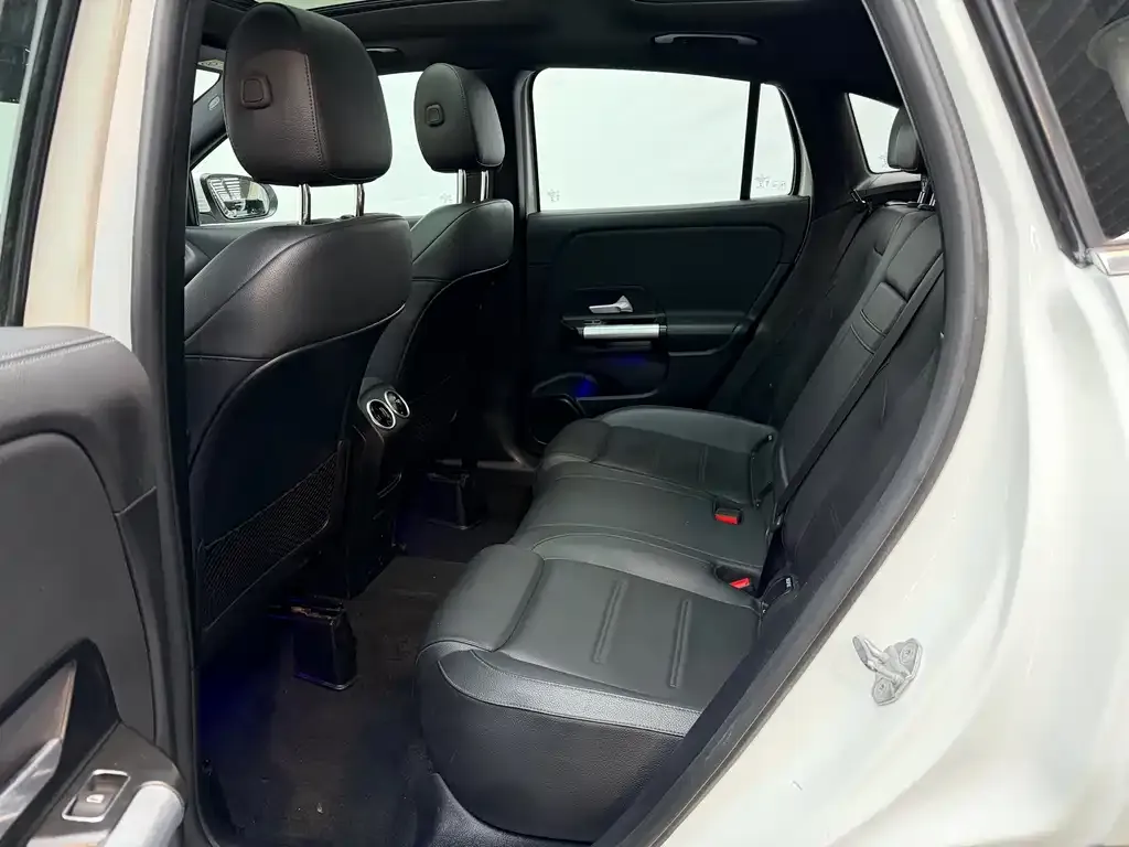 Mercedes-Benz GLA — фото 3