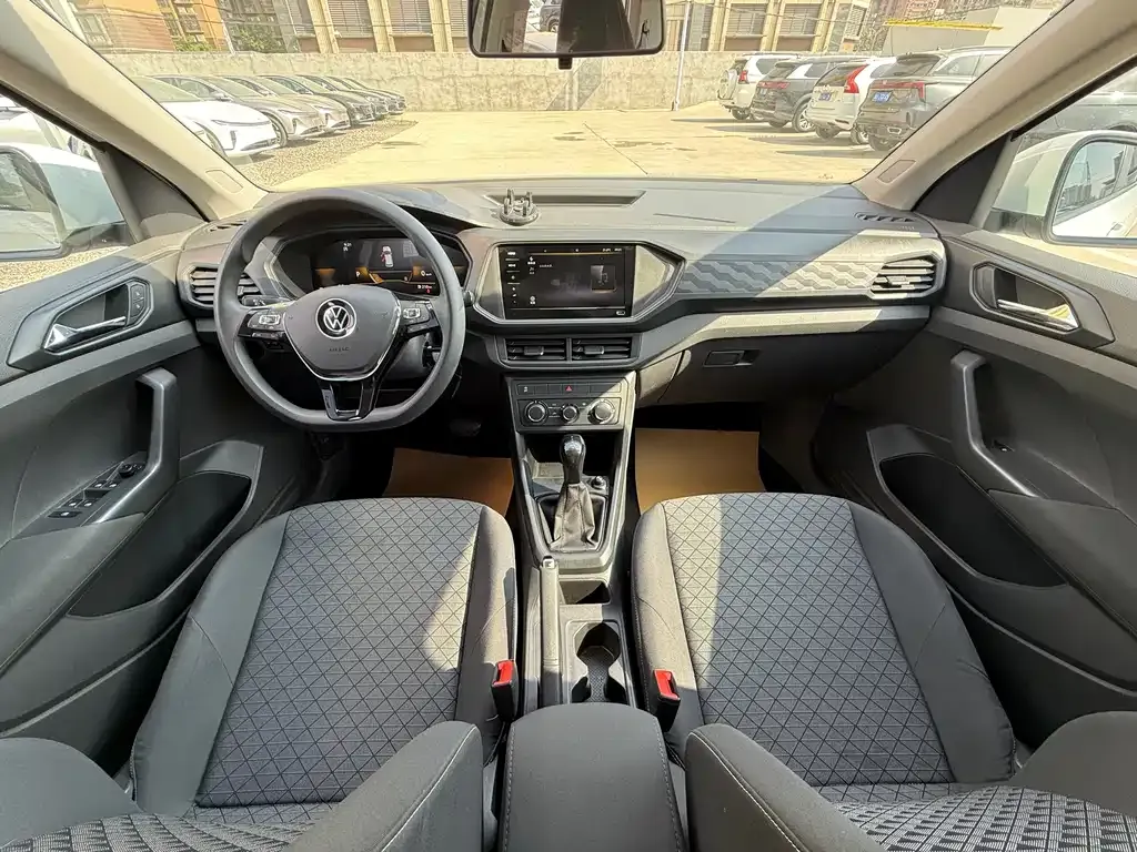 Volkswagen T-Cross 2025 из CN, фото 4