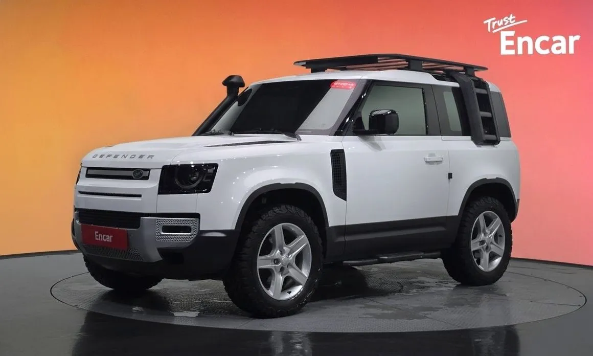 Land Rover Defender — фото 1