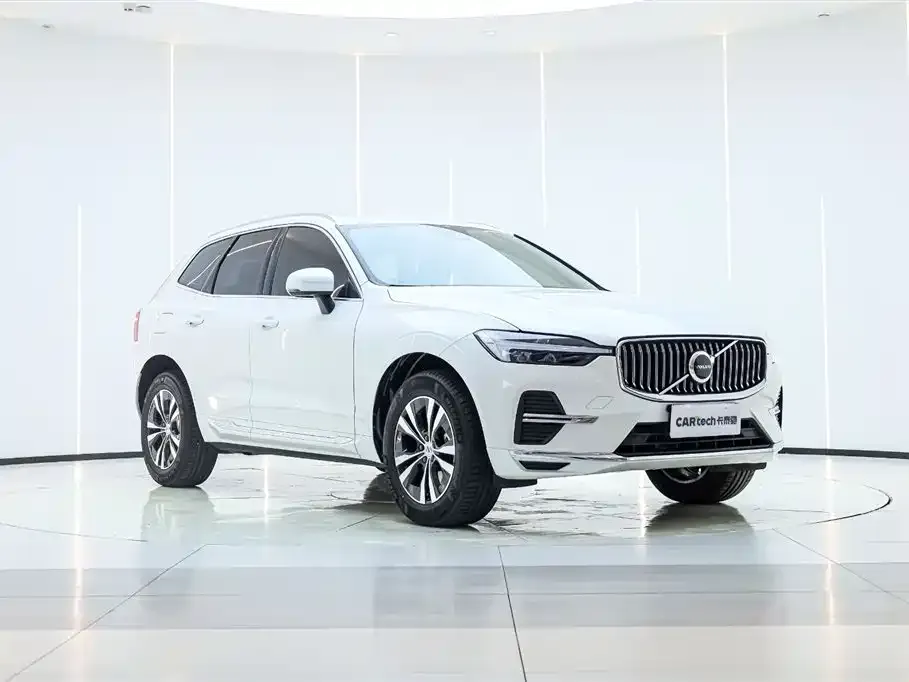 Volvo XC60 2024 из CN, фото 4